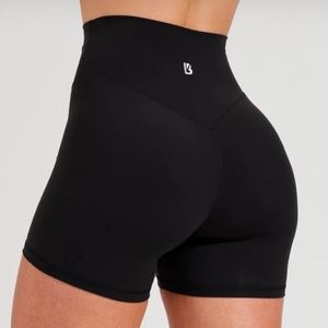 Buffbunny Rosa Shorts